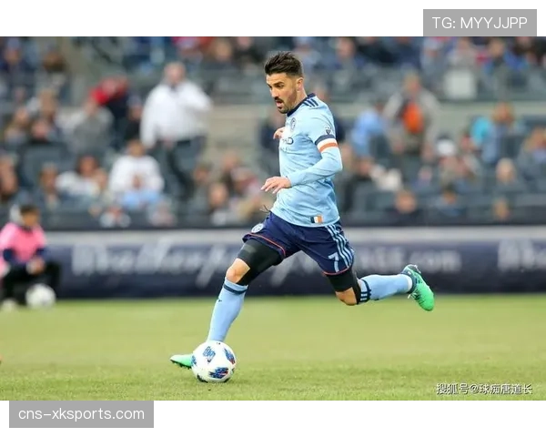 草根足球报告显示，业余联赛中定位球得分占比远高于职业赛事